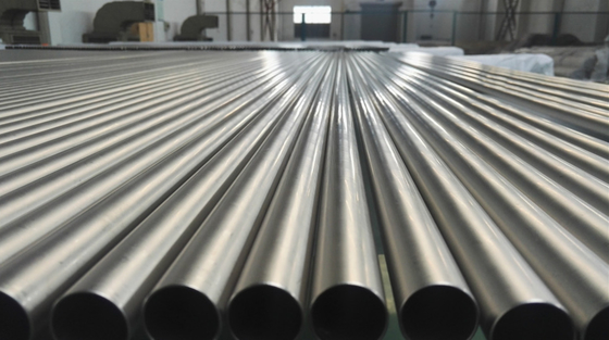 Corrosiebestendige buizen van titaniumlegering ASTM B338 Naadloze buis van titanium